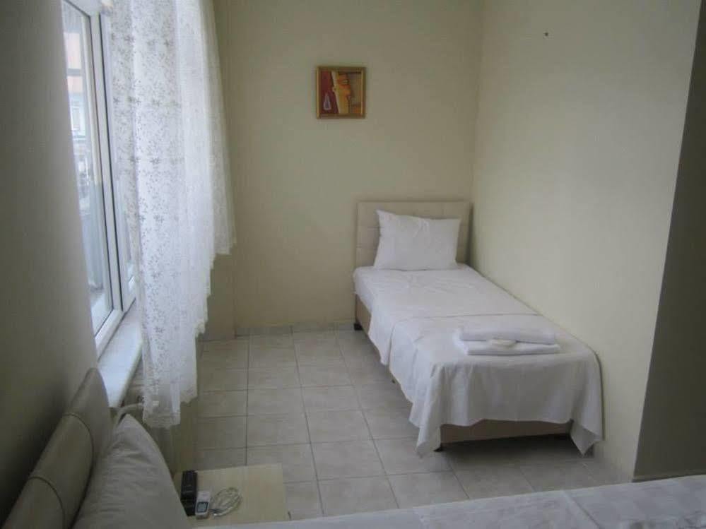 Saral Otel Derince Exterior foto